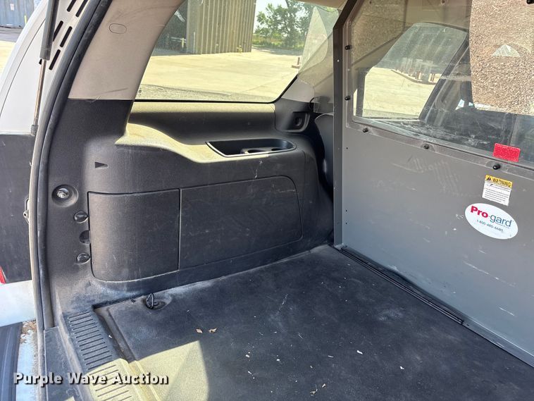 image for item ET6155 2014 Chevrolet Tahoe Police SUV