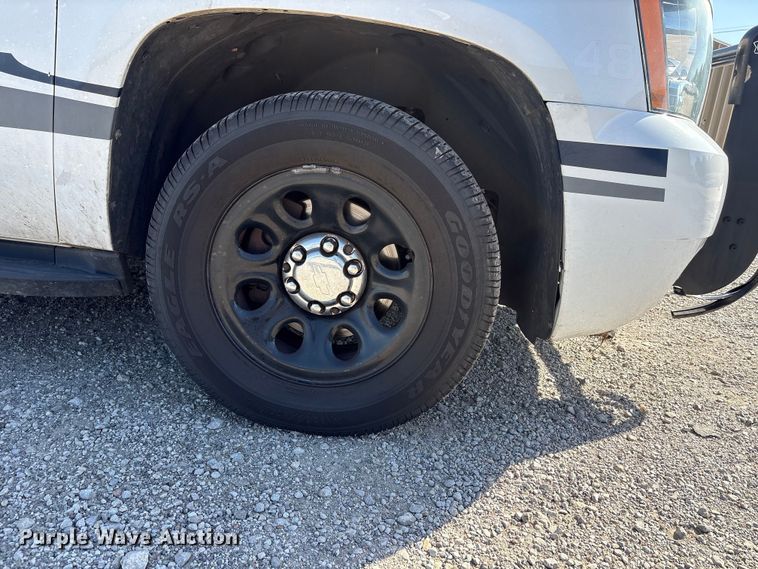 image for item ET6155 2014 Chevrolet Tahoe Police SUV