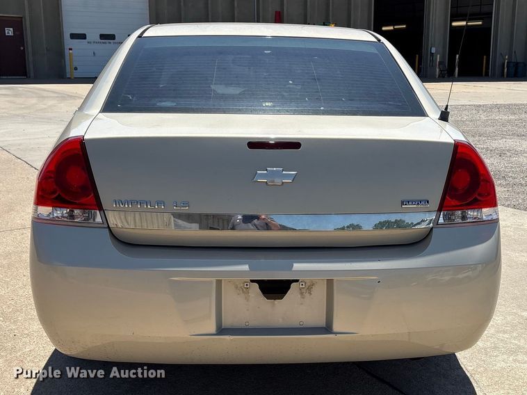 image for item ET6158 2008 Chevrolet Impala LS 