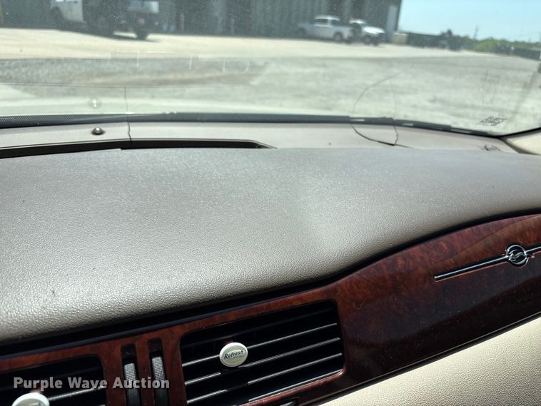 image for item ET6158 2008 Chevrolet Impala LS 