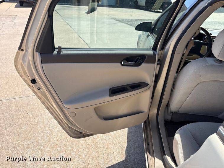 image for item ET6158 2008 Chevrolet Impala LS 