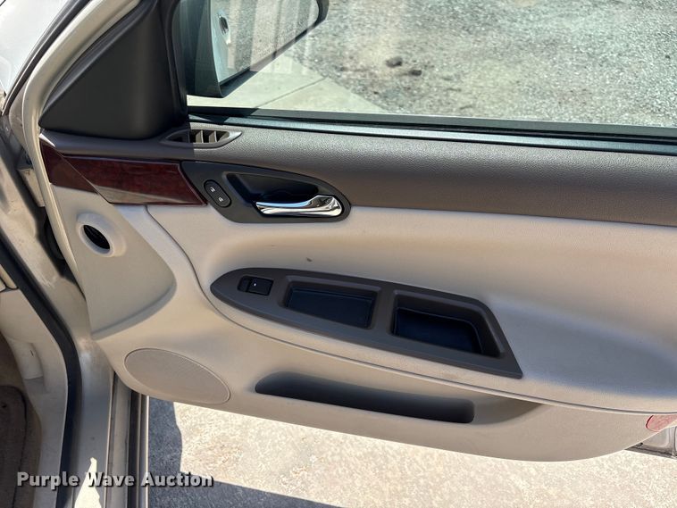image for item ET6158 2008 Chevrolet Impala LS 