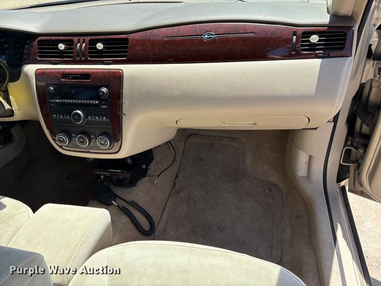 image for item ET6158 2008 Chevrolet Impala LS 