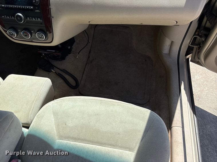 image for item ET6158 2008 Chevrolet Impala LS 
