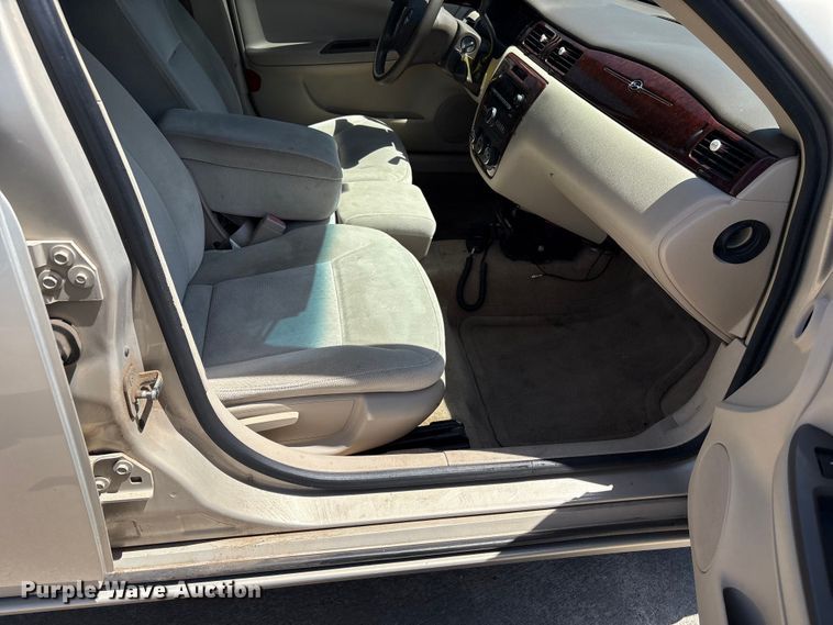 image for item ET6158 2008 Chevrolet Impala LS 