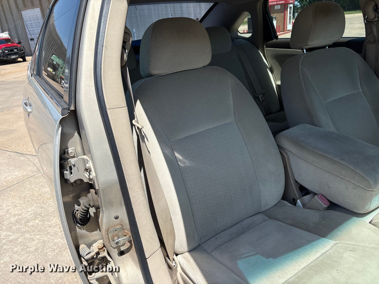 image for item ET6158 2008 Chevrolet Impala LS 