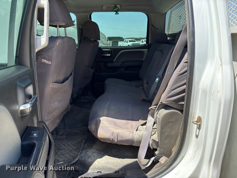 image for item ET6163 2016 Chevrolet Silverado 2500HD Crew Cab utility bed pickup truck