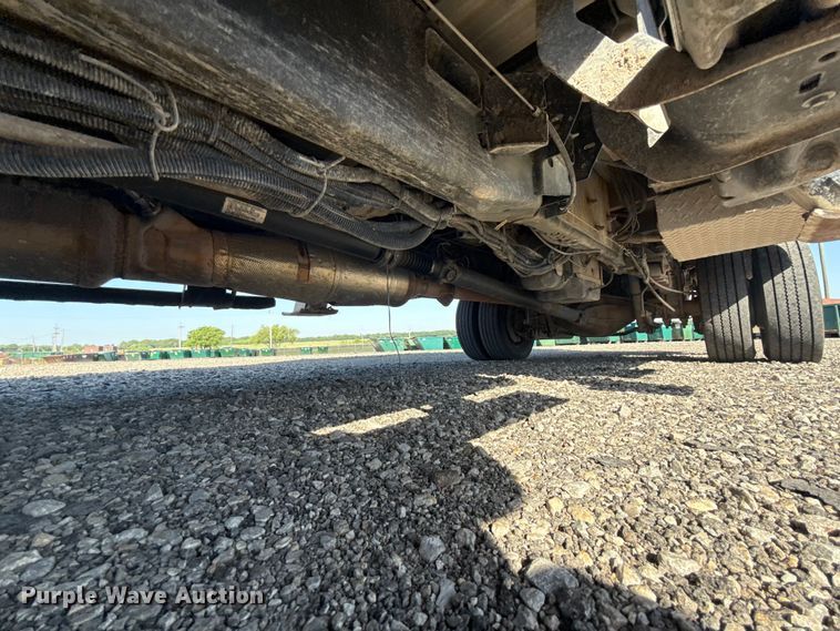 image for item ET6164 2019 Ford F550 Super Duty XL bucket truck
