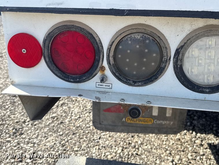 image for item ET6164 2019 Ford F550 Super Duty XL bucket truck
