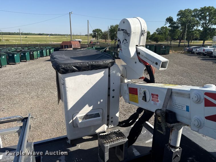 image for item ET6164 2019 Ford F550 Super Duty XL bucket truck