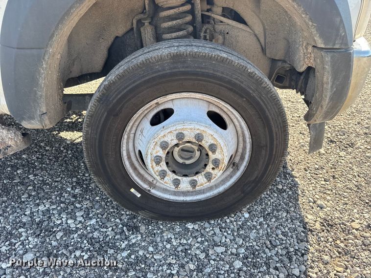 image for item ET6164 2019 Ford F550 Super Duty XL bucket truck