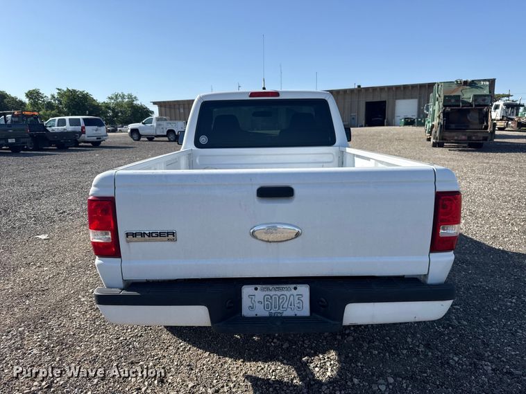 image for item ET6165 2006 Ford Ranger pickup truck