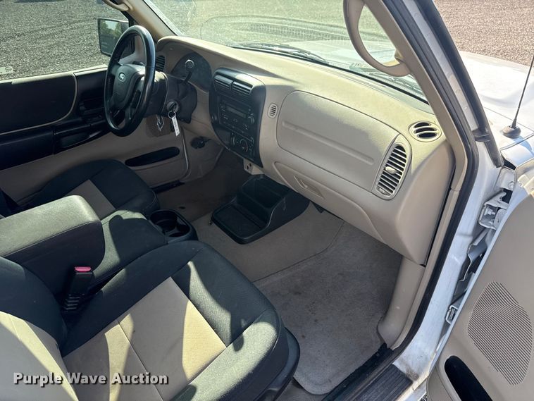 image for item ET6165 2006 Ford Ranger pickup truck