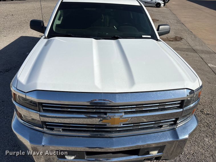 image for item ET6167 2016 Chevrolet Silverado 2500HD Crew Cab utility bed pickup truck