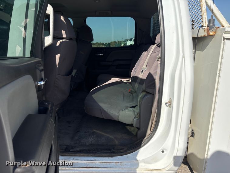 image for item ET6167 2016 Chevrolet Silverado 2500HD Crew Cab utility bed pickup truck