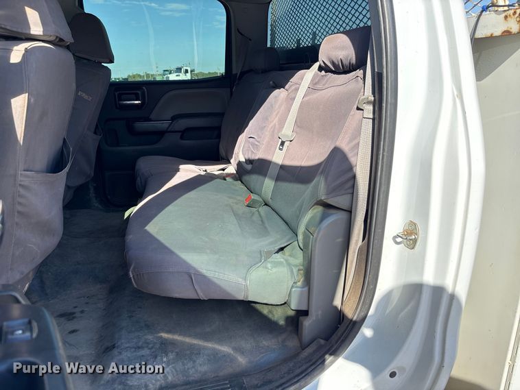 image for item ET6167 2016 Chevrolet Silverado 2500HD Crew Cab utility bed pickup truck