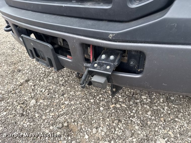 image for item ET6202 2007 Ford F350 Super Duty utility bed pickup truck