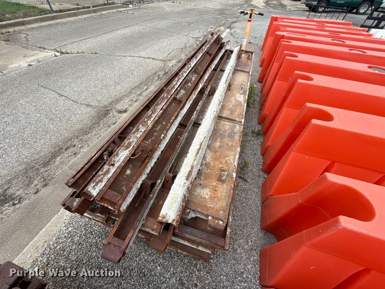 image for item ET6207 Concrete forms