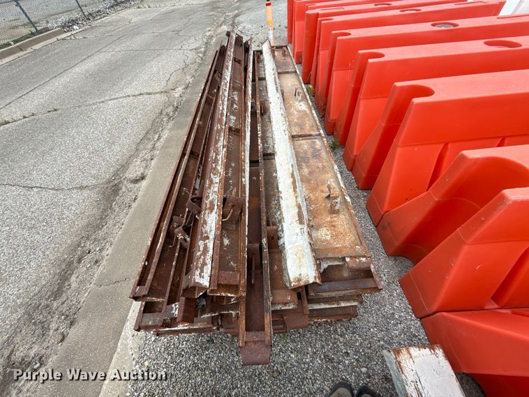image for item ET6207 Concrete forms