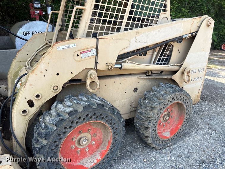 image for item EU0582 2004 Bobcat S150 skid steer loader
