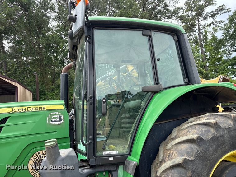 image for item EU0583 2016 John Deere 6110M tractor