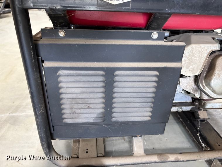 image for item EU0587 Kenowa 10,000 generator