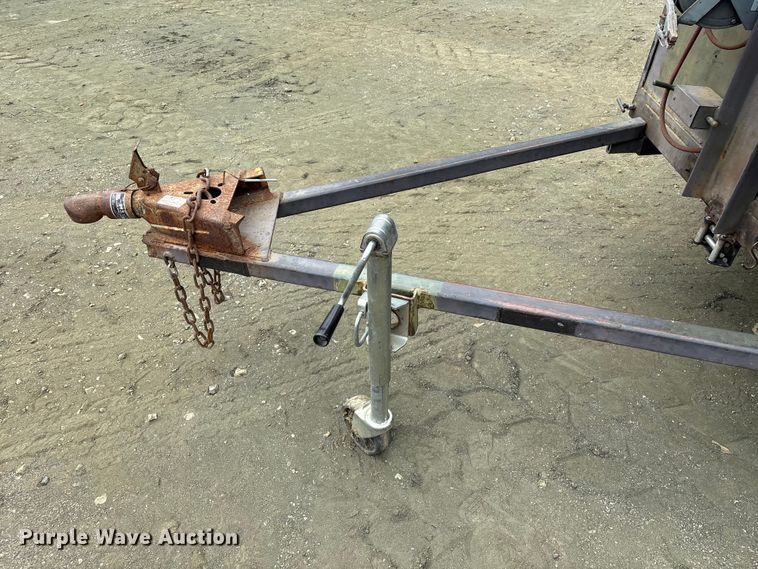 image for item EU0588 Over-Lowe TP-5A4-DC light plant