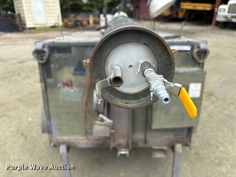 image for item EU0588 Over-Lowe TP-5A4-DC light plant