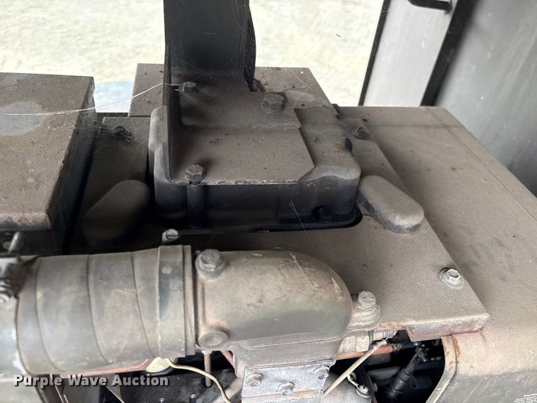 image for item EU0588 Over-Lowe TP-5A4-DC light plant