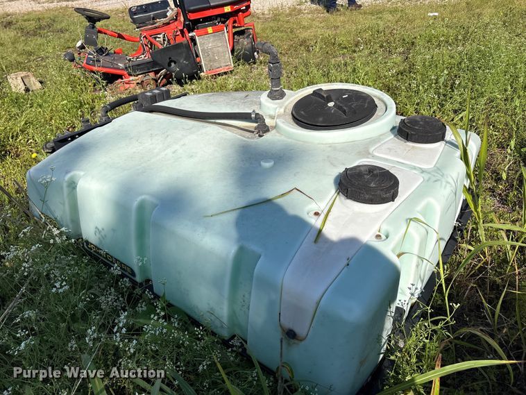 image for item EU5577 John Deere HD200 sprayer