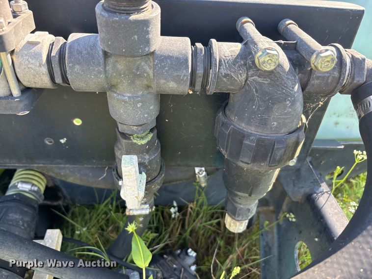 image for item EU5577 John Deere HD200 sprayer