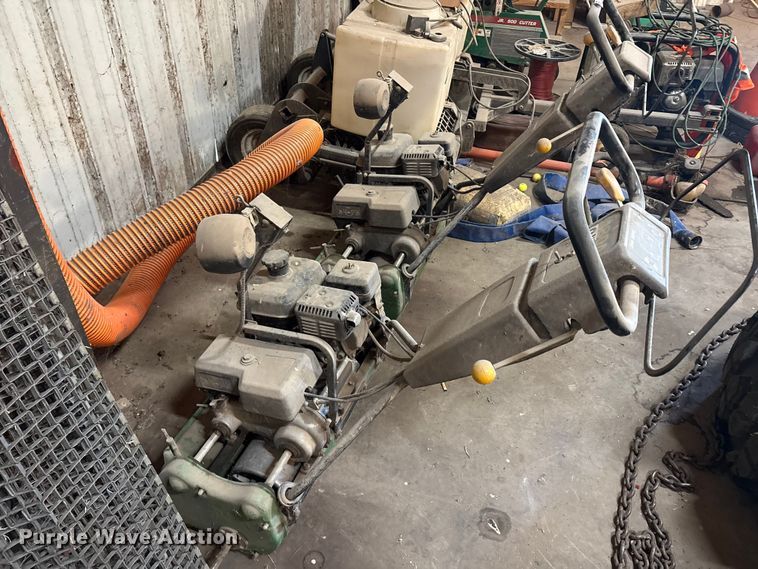 image for item EU5581 (2) John Deere 180A push reel mowers