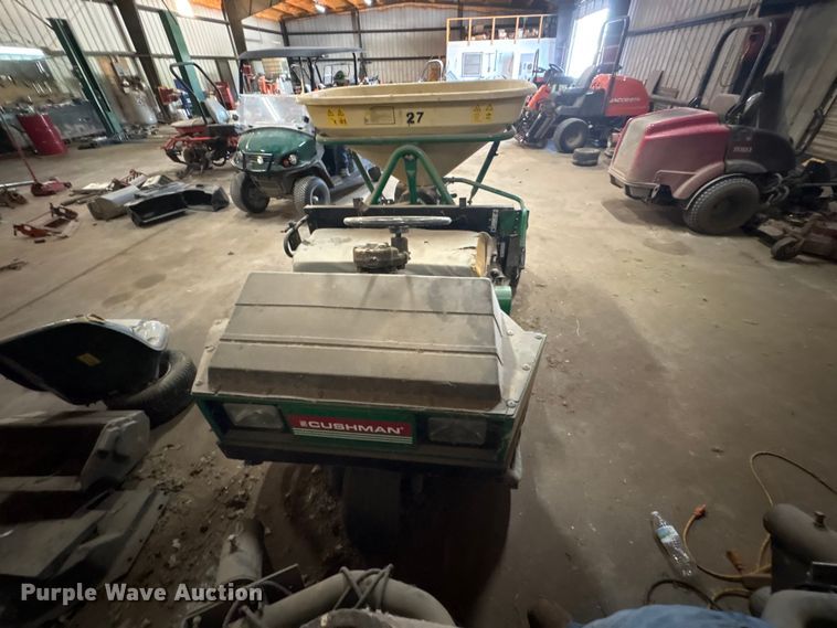 image for item EU5584 1996 Cushman 898536 spreader