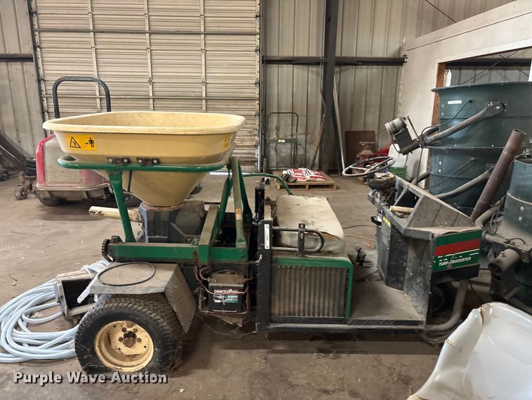 image for item EU5584 1996 Cushman 898536 spreader