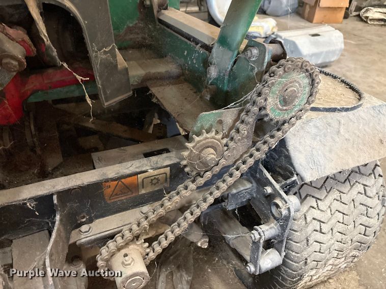 image for item EU5584 1996 Cushman 898536 spreader