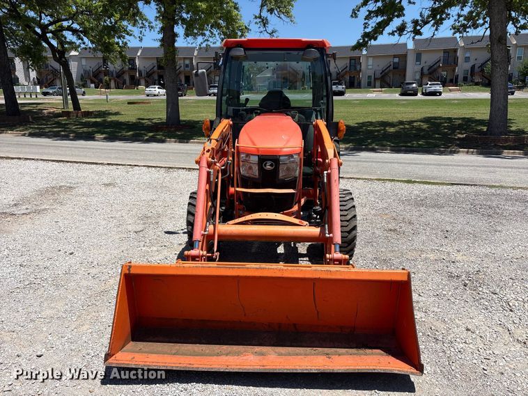 image for item EU5589 Kubota L6060 MFWD tractor