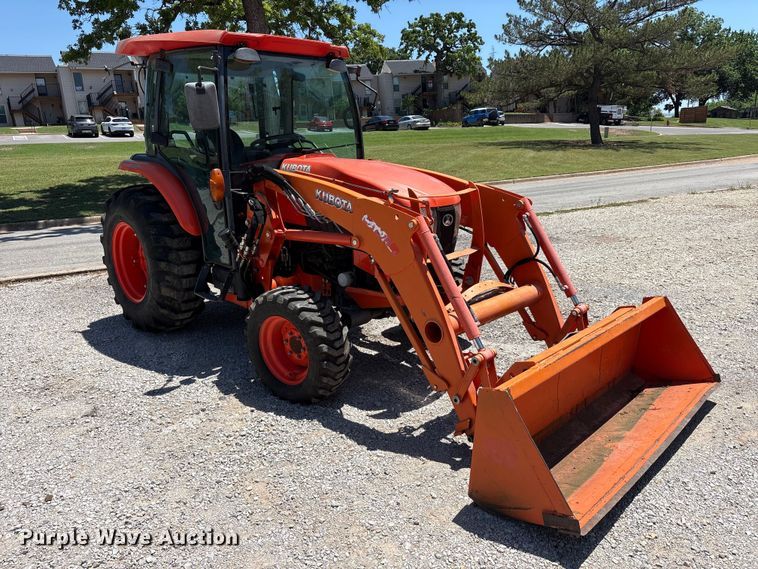 image for item EU5589 Kubota L6060 MFWD tractor