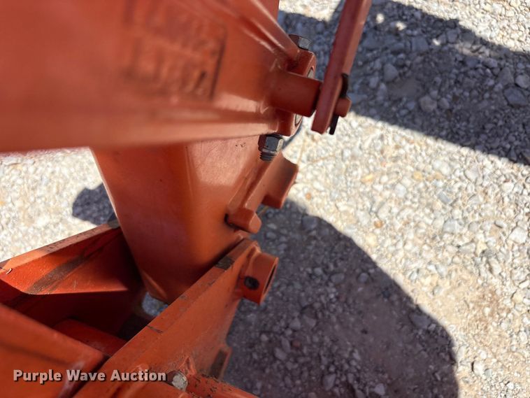 image for item EU5589 Kubota L6060 MFWD tractor