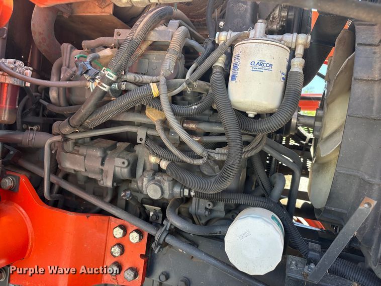 image for item EU5589 Kubota L6060 MFWD tractor