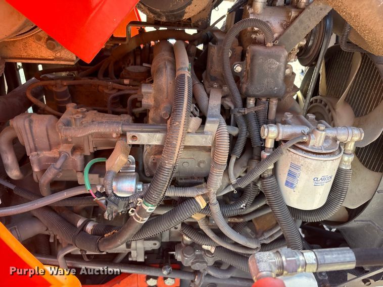 image for item EU5589 Kubota L6060 MFWD tractor