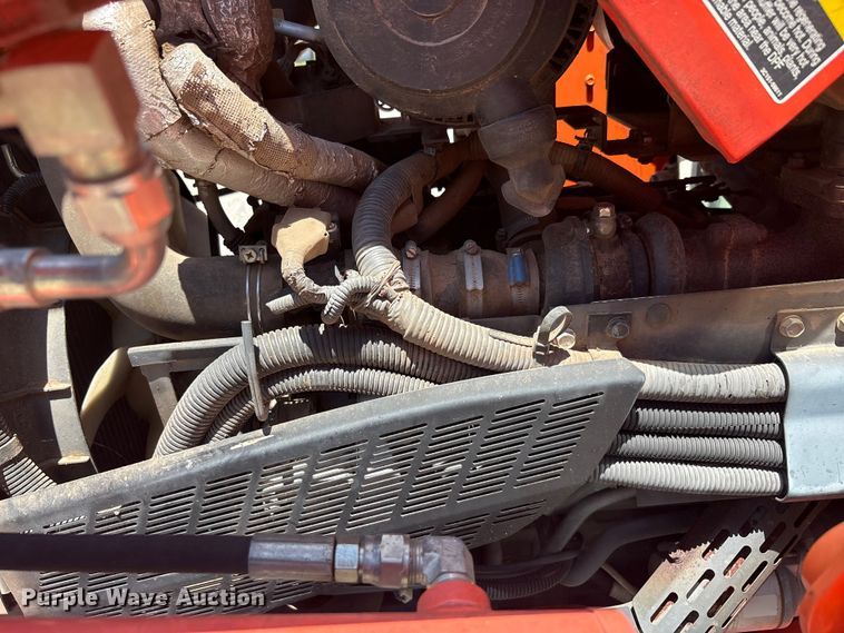 image for item EU5589 Kubota L6060 MFWD tractor