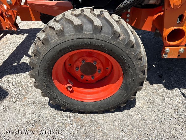 image for item EU5589 Kubota L6060 MFWD tractor