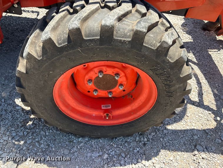 image for item EU5589 Kubota L6060 MFWD tractor