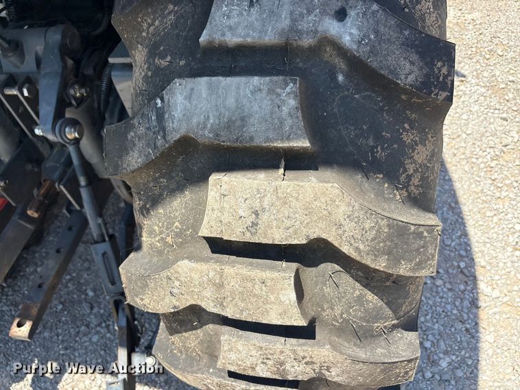 image for item EU5589 Kubota L6060 MFWD tractor