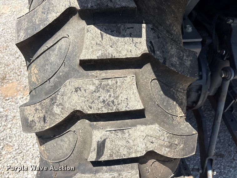 image for item EU5589 Kubota L6060 MFWD tractor