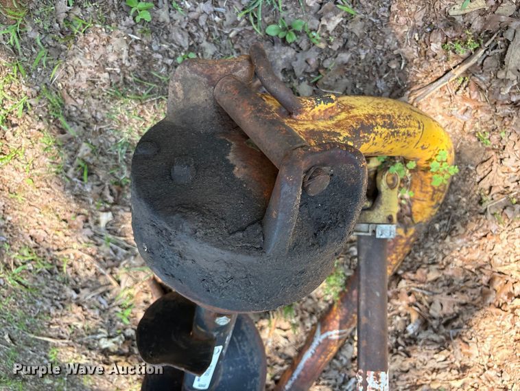 image for item EU5592 Three point attachments