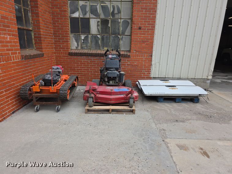 image for item EV2097 Lawn and garden equipment