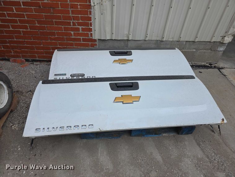image for item EV2097 Lawn and garden equipment