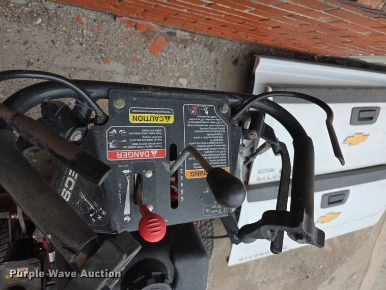 image for item EV2097 Lawn and garden equipment