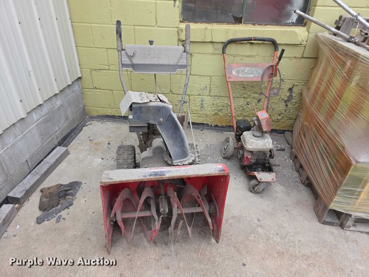 image for item EV2097 Lawn and garden equipment